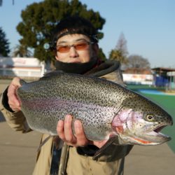としまえんフィッシングエリア 釣果