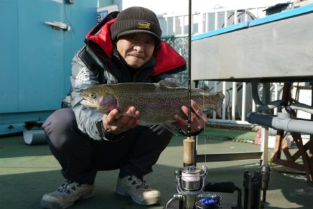 としまえんフィッシングエリア 釣果