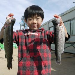 としまえんフィッシングエリア 釣果