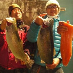 としまえんフィッシングエリア 釣果