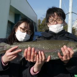 としまえんフィッシングエリア 釣果