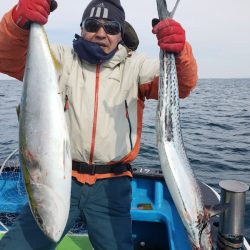 丸万釣船 釣果