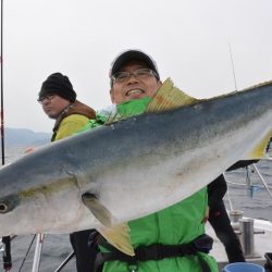 アルバトロスで鰤好調
