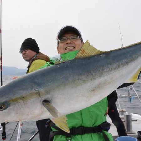 アルバトロスで鰤好調