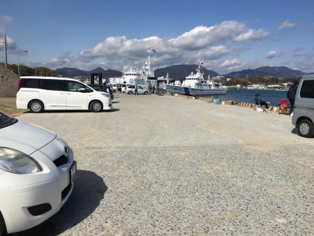 釣り客多いが釣果は今一つ