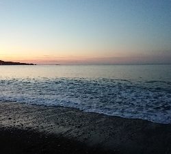 赤岡漁港横の安芸サーフにて