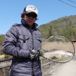 フィッシングレイクたかみや 釣果