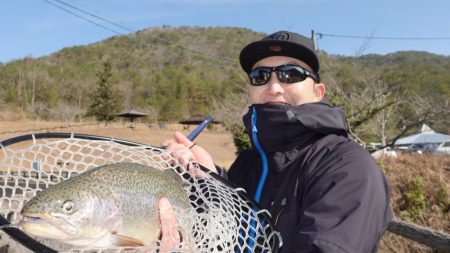 フィッシングレイクたかみや 釣果