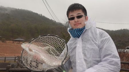 フィッシングレイクたかみや 釣果