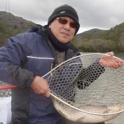 フィッシングレイクたかみや 釣果