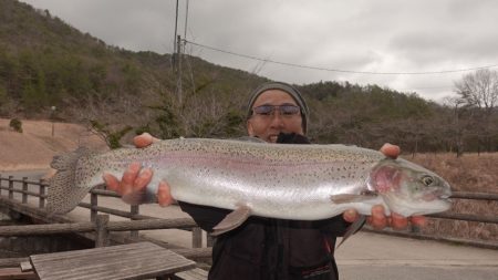 フィッシングレイクたかみや 釣果