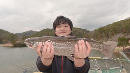 フィッシングレイクたかみや 釣果