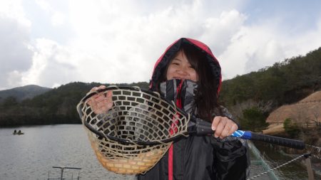 フィッシングレイクたかみや 釣果