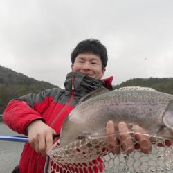 フィッシングレイクたかみや 釣果