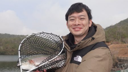 フィッシングレイクたかみや 釣果