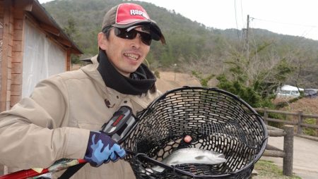 フィッシングレイクたかみや 釣果