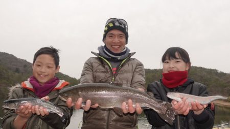 フィッシングレイクたかみや 釣果