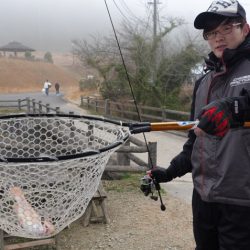 フィッシングレイクたかみや 釣果