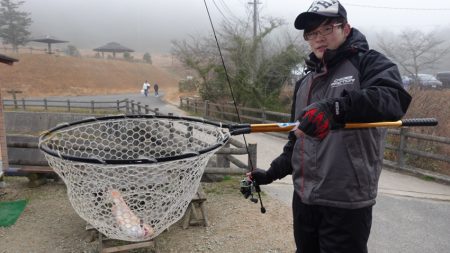 フィッシングレイクたかみや 釣果