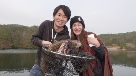 フィッシングレイクたかみや 釣果