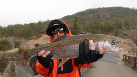 フィッシングレイクたかみや 釣果