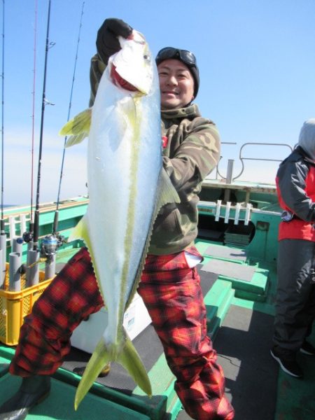 真祐丸 （しんゆうまる） 釣果