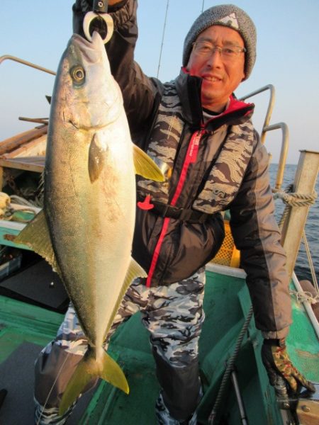 真祐丸 （しんゆうまる） 釣果