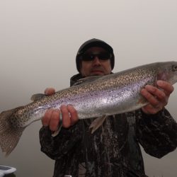 フィッシングレイクたかみや 釣果