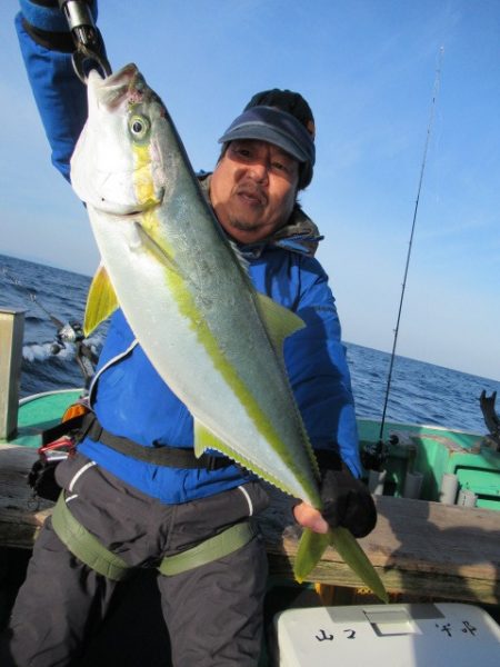 真祐丸 （しんゆうまる） 釣果