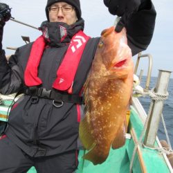 真祐丸 (しんゆうまる) 釣果