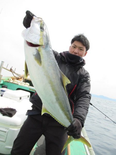 真祐丸 （しんゆうまる） 釣果