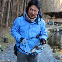 小菅トラウトガーデン 釣果