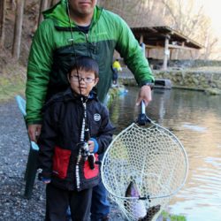 小菅トラウトガーデン 釣果