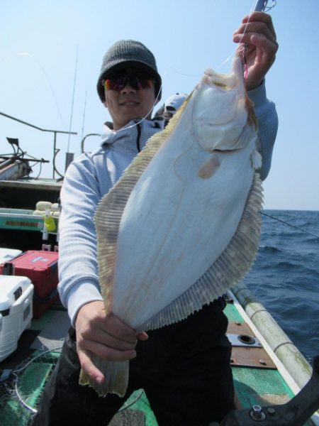 真祐丸 (しんゆうまる) 釣果