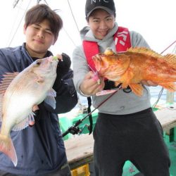 真祐丸 (しんゆうまる) 釣果