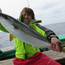 真祐丸 (しんゆうまる) 釣果