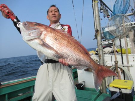 真祐丸 （しんゆうまる） 釣果