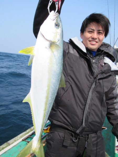 真祐丸 (しんゆうまる) 釣果