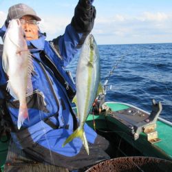 真祐丸 (しんゆうまる) 釣果