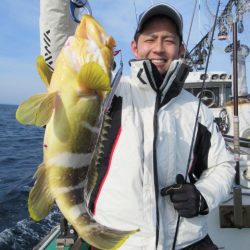 真祐丸 （しんゆうまる） 釣果