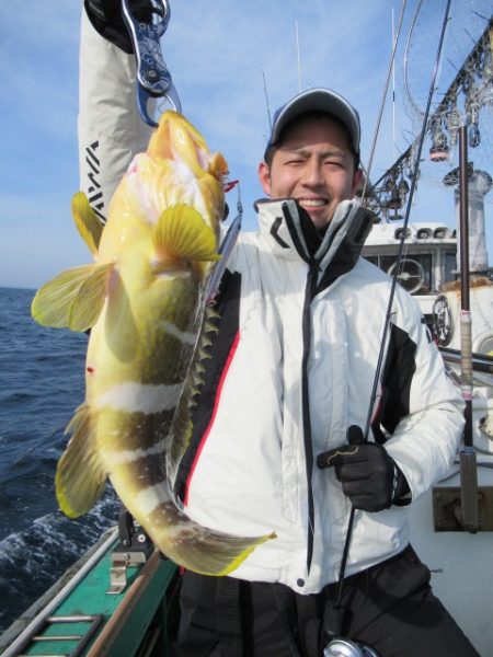 真祐丸 （しんゆうまる） 釣果