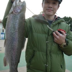 としまえんフィッシングエリア 釣果