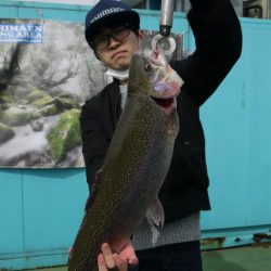 としまえんフィッシングエリア 釣果