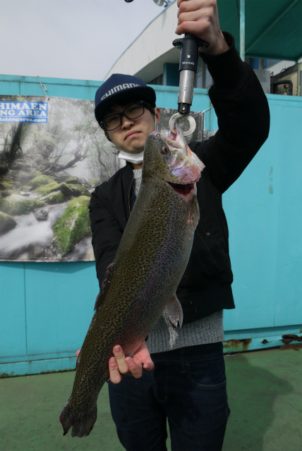 としまえんフィッシングエリア 釣果