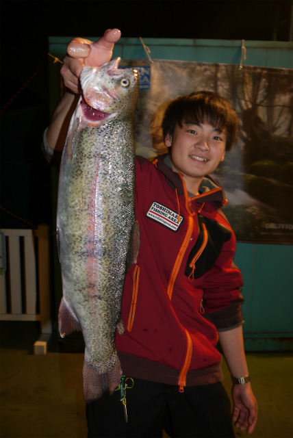 としまえんフィッシングエリア 釣果