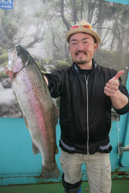 としまえんフィッシングエリア 釣果