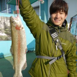 としまえんフィッシングエリア 釣果