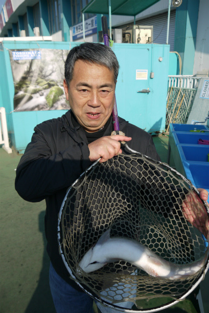 としまえんフィッシングエリア 釣果