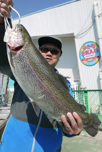 としまえんフィッシングエリア 釣果