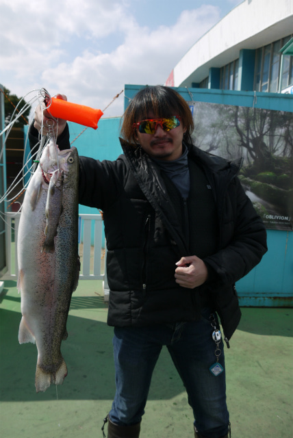 としまえんフィッシングエリア 釣果